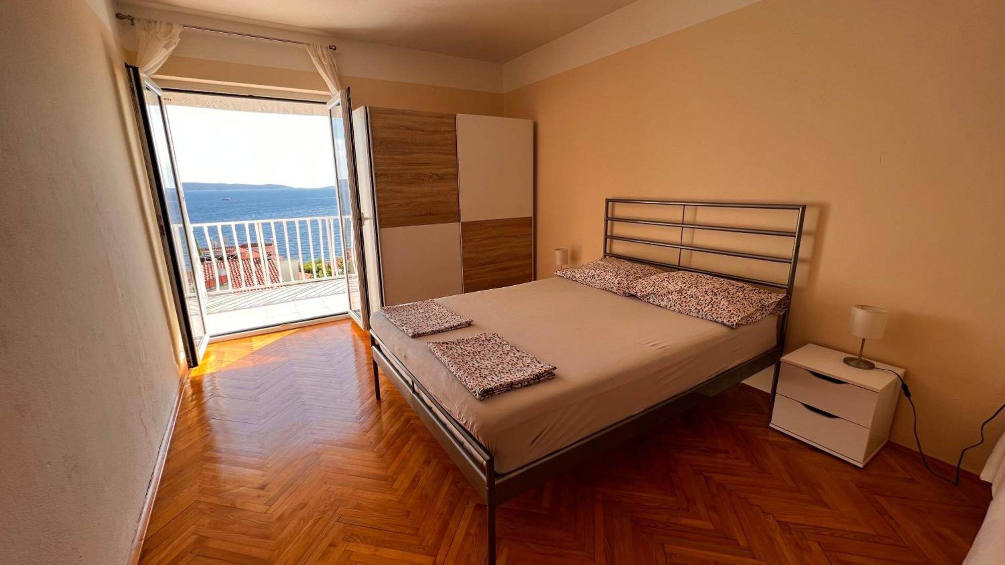 Apartments Paulina Trogir Exterior photo